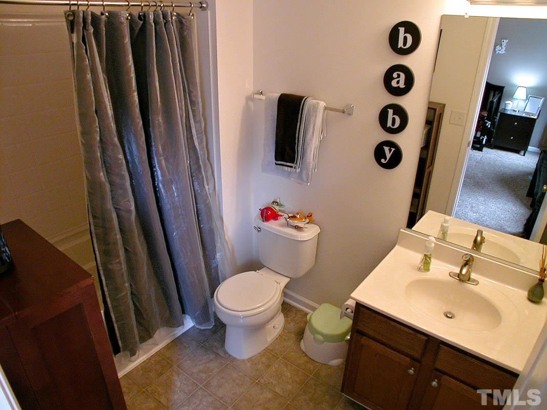 3046 Settle In Lane Raleigh, NC 27614 - Photo 16 of 24 Gallery Image 16