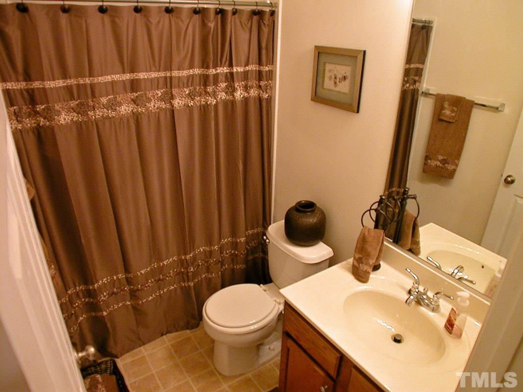 3046 Settle In Lane Raleigh, NC 27614 - Photo 19 of 24 Gallery Image 19