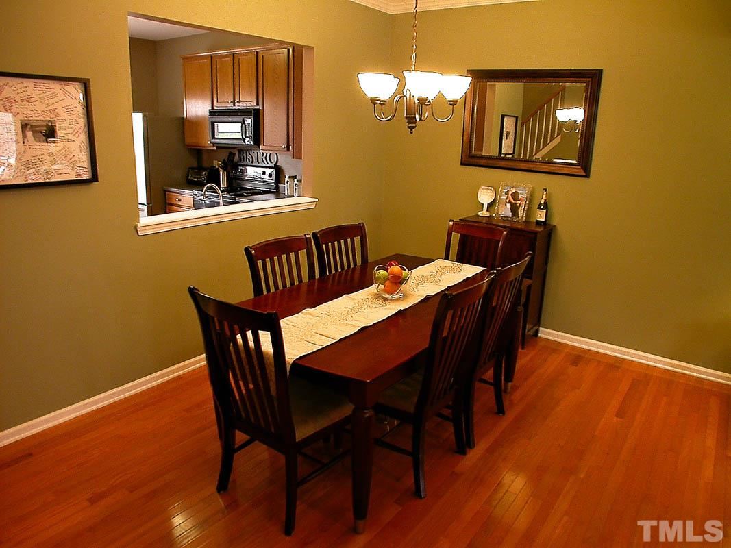 3046 Settle In Lane Raleigh, NC 27614 - Photo 5 of 24 Gallery Image 5