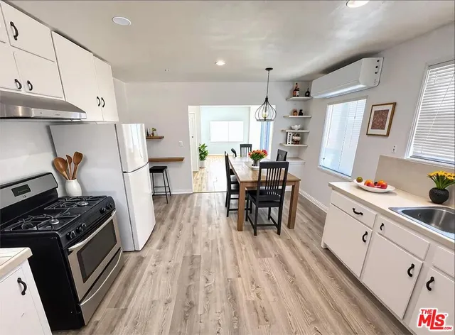 $1,299,000 | 12445 Greene Avenue, Los Angeles, CA 90066