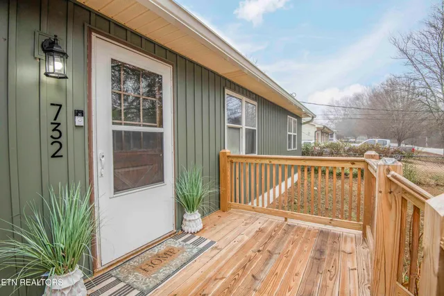 $349,500 | 732 Paint Rock Ferry Road, Kingston, TN 37763