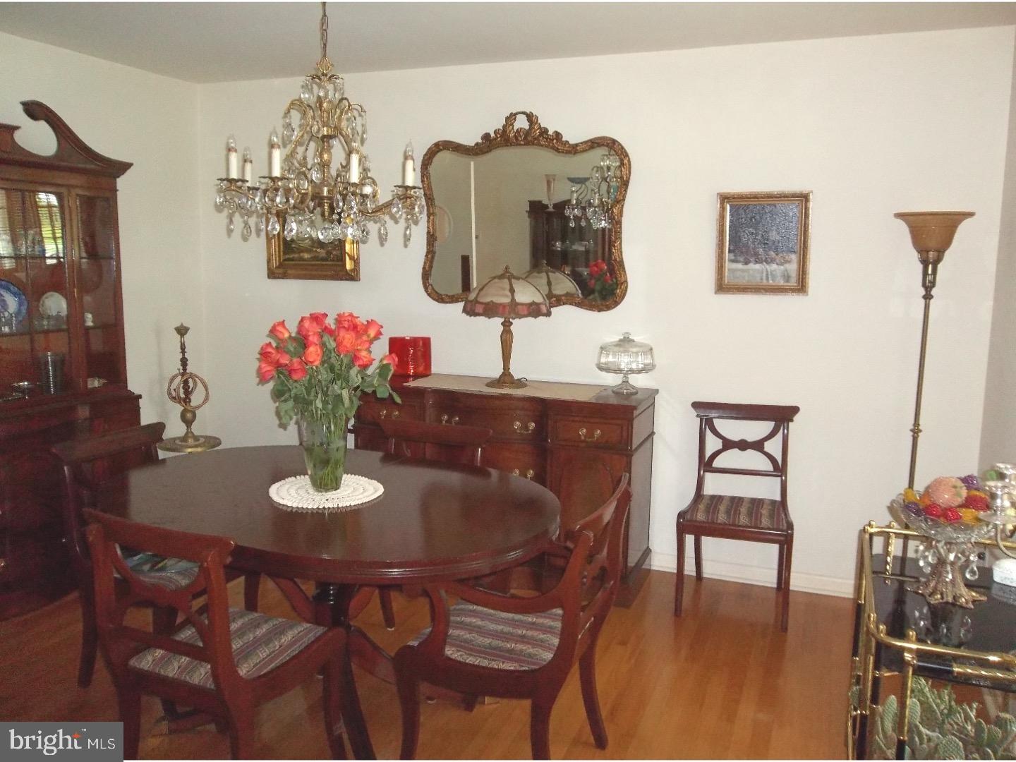 9 Freedom Road Sewell, NJ 08080 - Photo 13 of 24 Dining Room