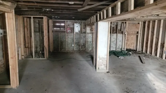 $69,900 | 10734 South Langley Avenue, Chicago, IL 60628