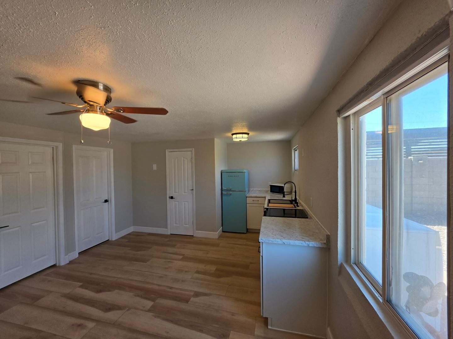 2803 East Monroe Street, Unit REAR Phoenix, AZ 85034 - Photo 4 of 16 Photo #4