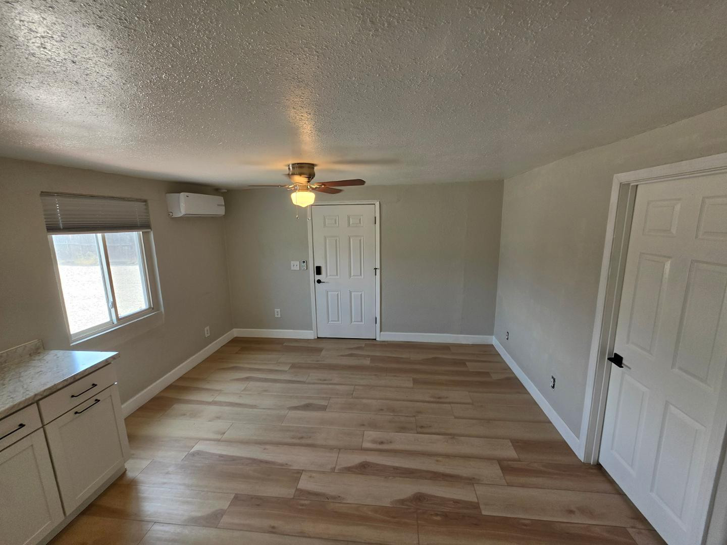 2803 East Monroe Street, Unit REAR Phoenix, AZ 85034 - Photo 4 of 25 Photo #4