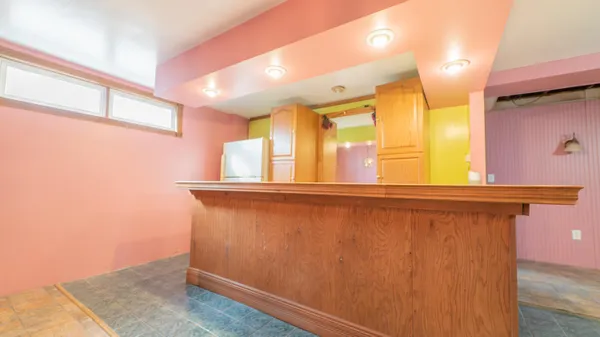 $250,000 | 6512 Evergreen Avenue, Portage, IN 46368