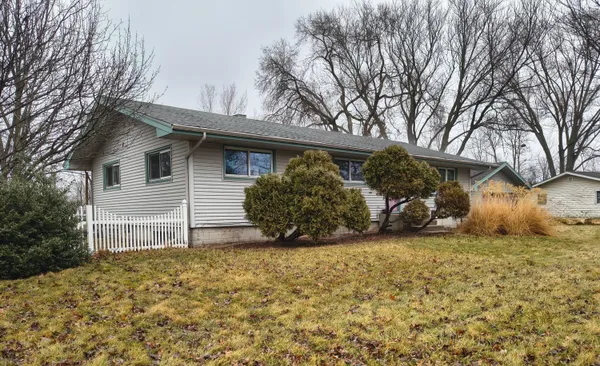 $250,000 | 6512 Evergreen Avenue, Portage, IN 46368