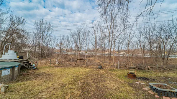 $250,000 | 6512 Evergreen Avenue, Portage, IN 46368