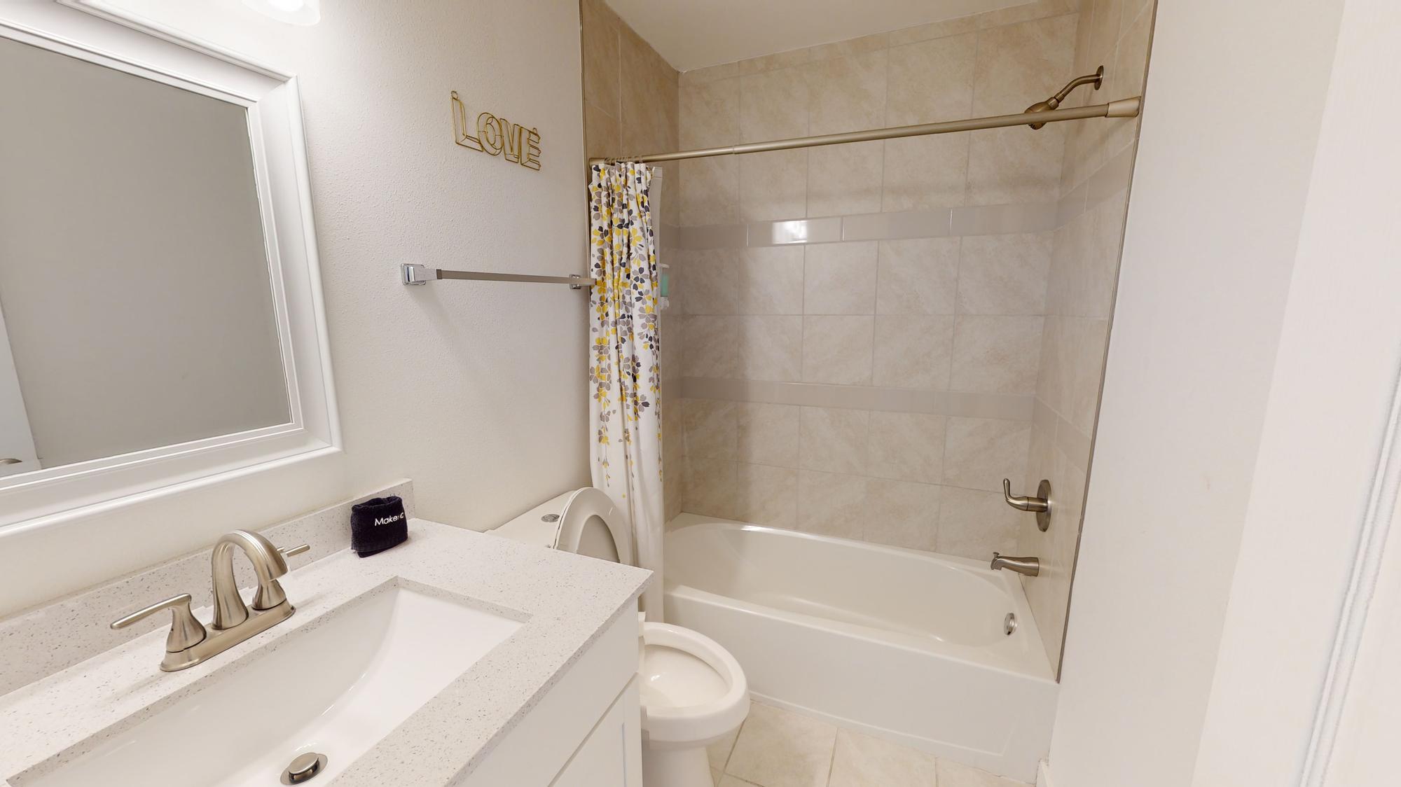 6409 Burns Street, Unit 307 Austin, TX 78752 - Photo 7 of 19