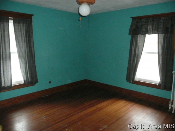 403 West Sheridan Road Petersburg, IL 62675 - Photo 18 of 18 Gallery Image 18