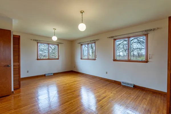$185,000 | 19332-1950 County Road 1950 East, Princeton, IL 61356