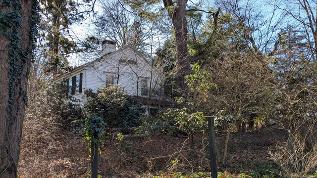 $999,000 | 4 Woods Grove Road, Westport, CT 06880