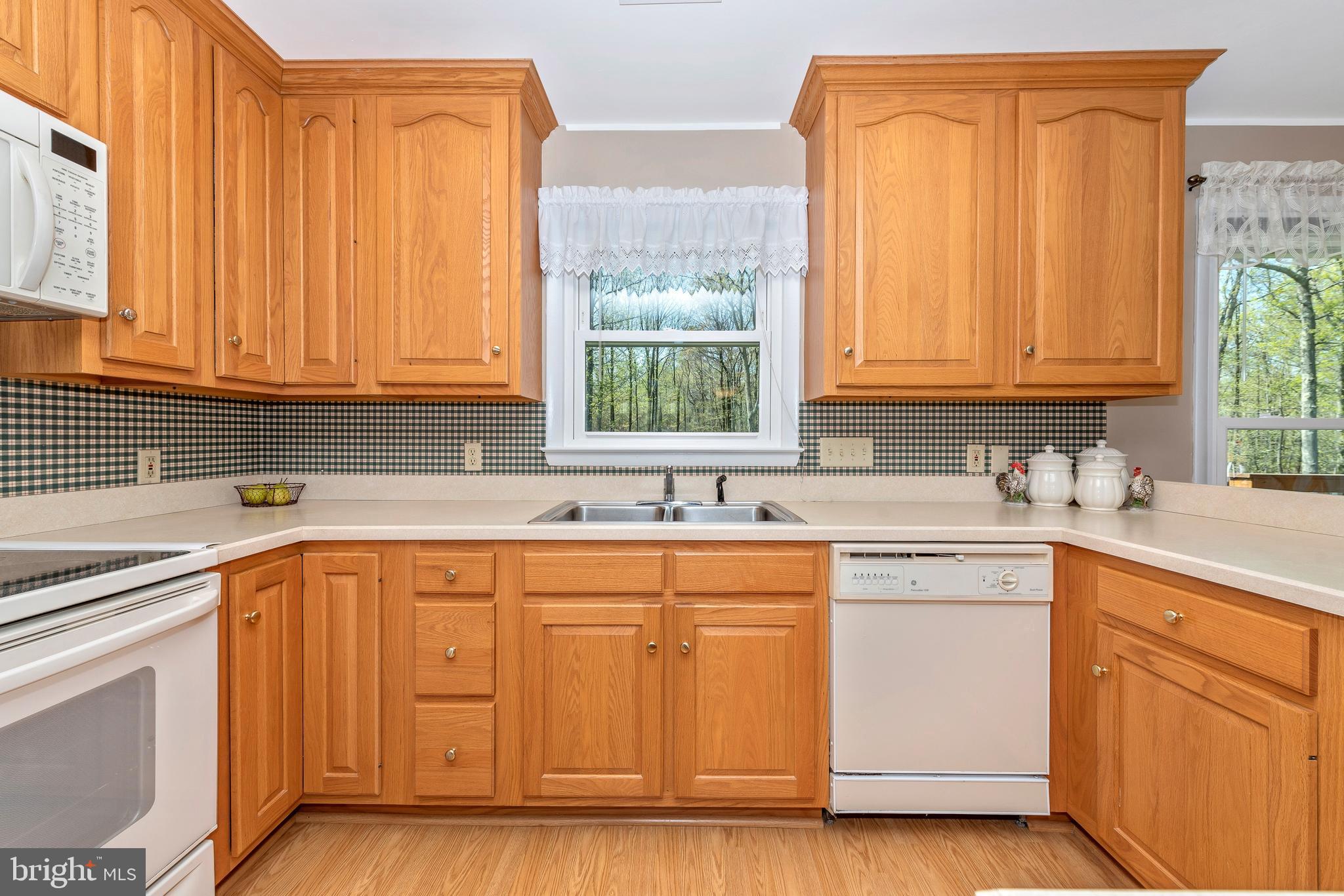12000 Gambrill Park Road Frederick, MD 21702 - Photo 13 of 56 Kitchen