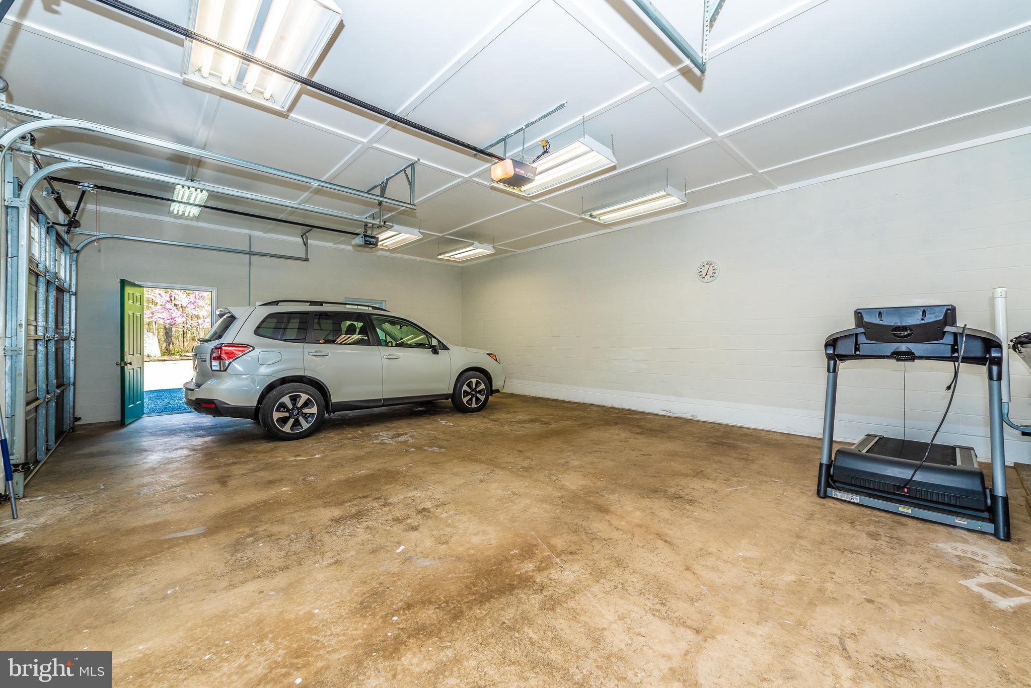 12000 Gambrill Park Road Frederick, MD 21702 - Photo 42 of 56 3 bay garage
