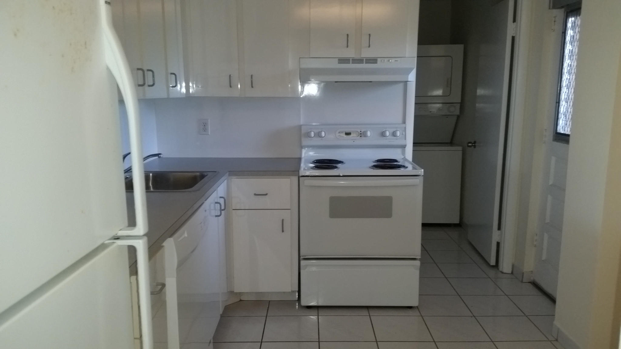 6461 Northwest 2nd Avenue, Unit 214 Boca Raton, FL 33487 - Photo 3 of 10 2015-04-09 16