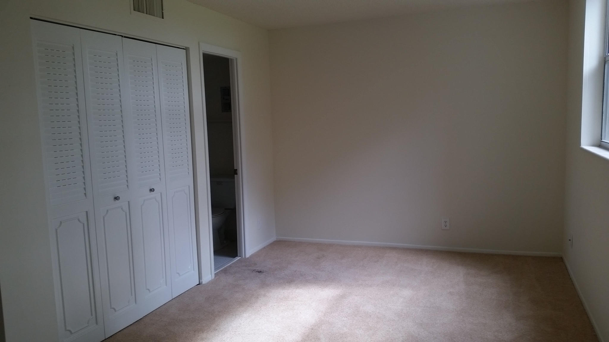 6461 Northwest 2nd Avenue, Unit 214 Boca Raton, FL 33487 - Photo 6 of 10 2015-04-09 16