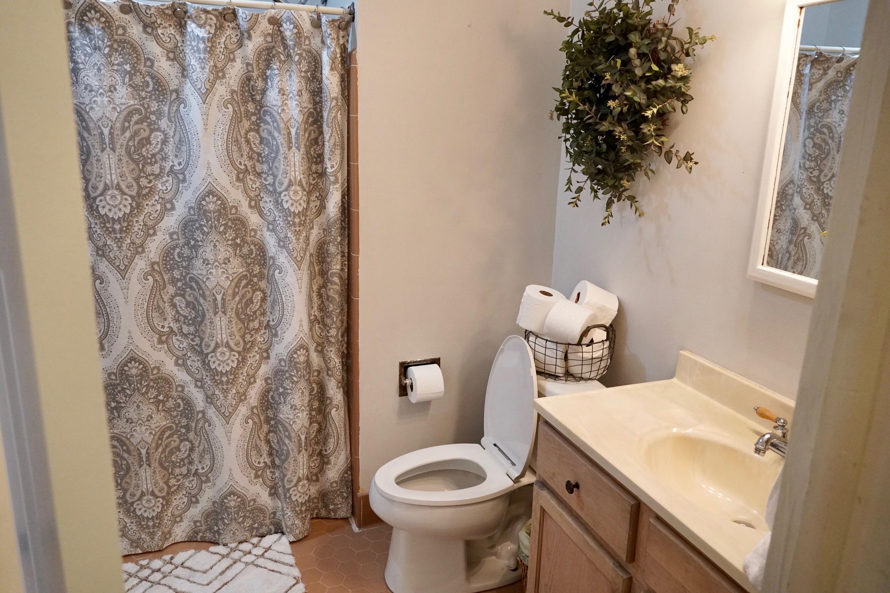 1131 Talisman Road Mount Pleasant, SC 29464 - Photo 15 of 17 FULL BATH