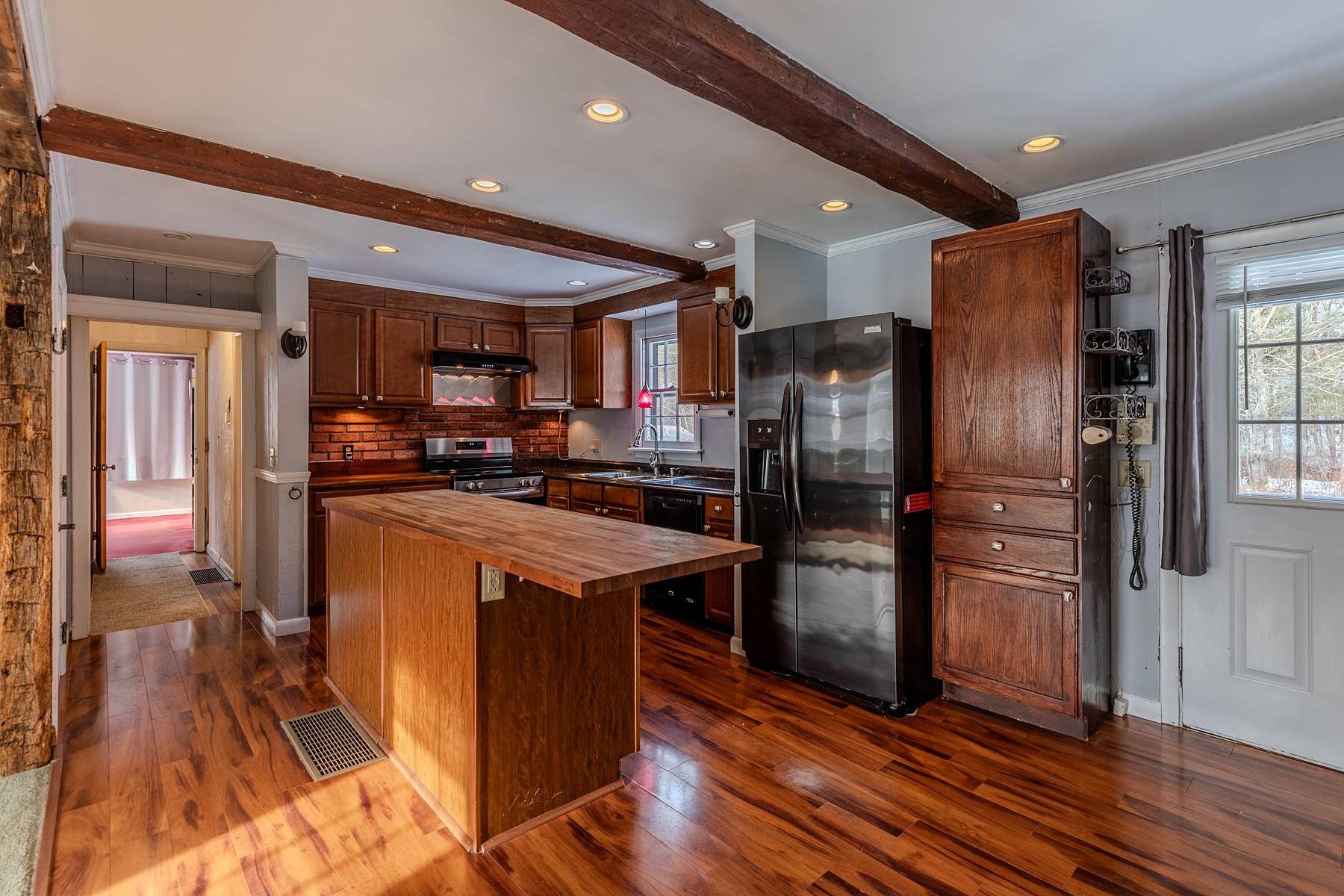 52 Walker Meadows Arlington, VT 05250 - Photo 5 of 22