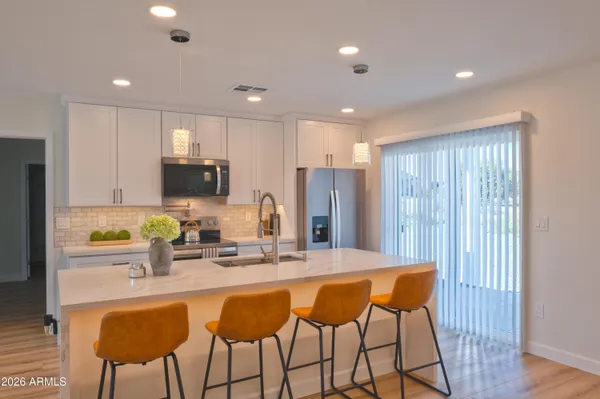 $353,000 | 20518 East Cedar Canyon Drive, Mayer, AZ 86333