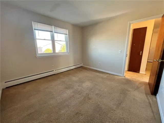 $1,950 | 70 Carroll Avenue, Unit 507, Newport, RI 02840