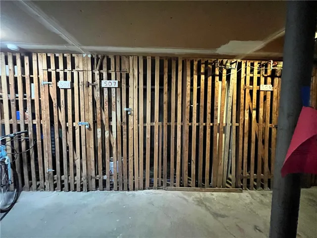 $1,950 | 70 Carroll Avenue, Unit 507, Newport, RI 02840