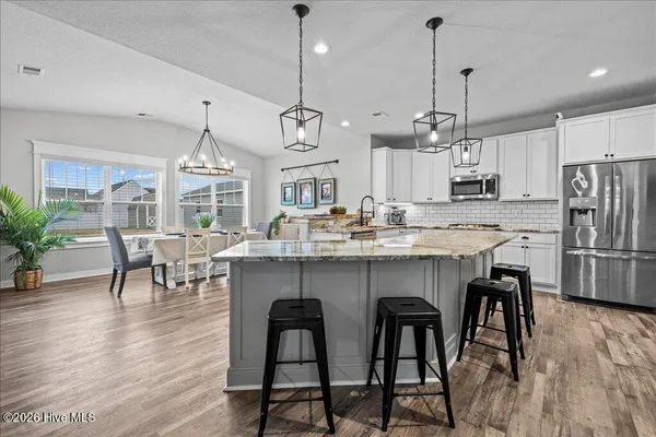 $599,900 | 124 Parrish Point Lane, Moyock, NC 27958