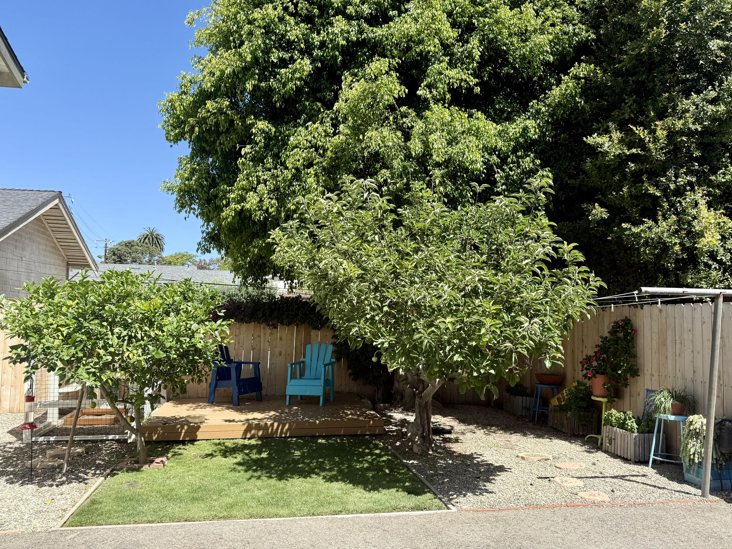 1808 Castillo Street, Unit D Santa Barbara, CA 93101 - Photo 6 of 16 IMG_0320