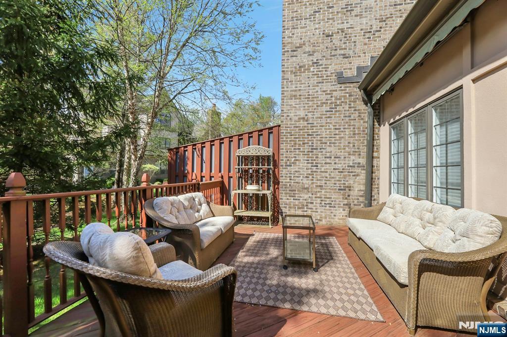 278 Hampshire Ridge, Unit 278 Park Ridge, NJ 07656 - Photo 35 of 45
