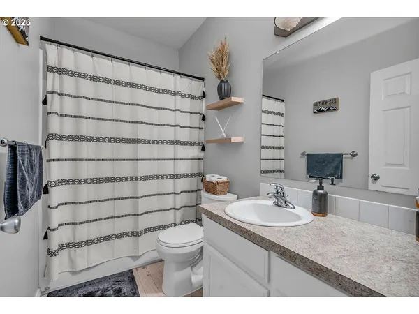 $422,000 | 5064 Wheeler Avenue Northeast, Salem, OR 97305