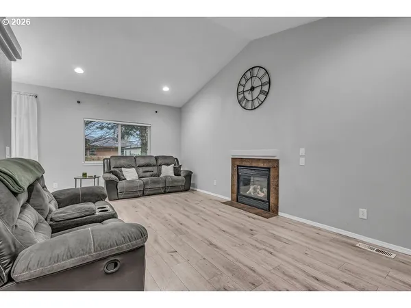 $422,000 | 5064 Wheeler Avenue Northeast, Salem, OR 97305