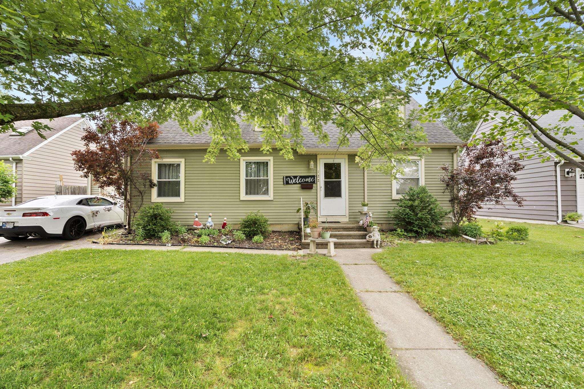 122 Harvester Lane Decatur, IN 46733 - Photo 2 of 27 Gallery Image 2