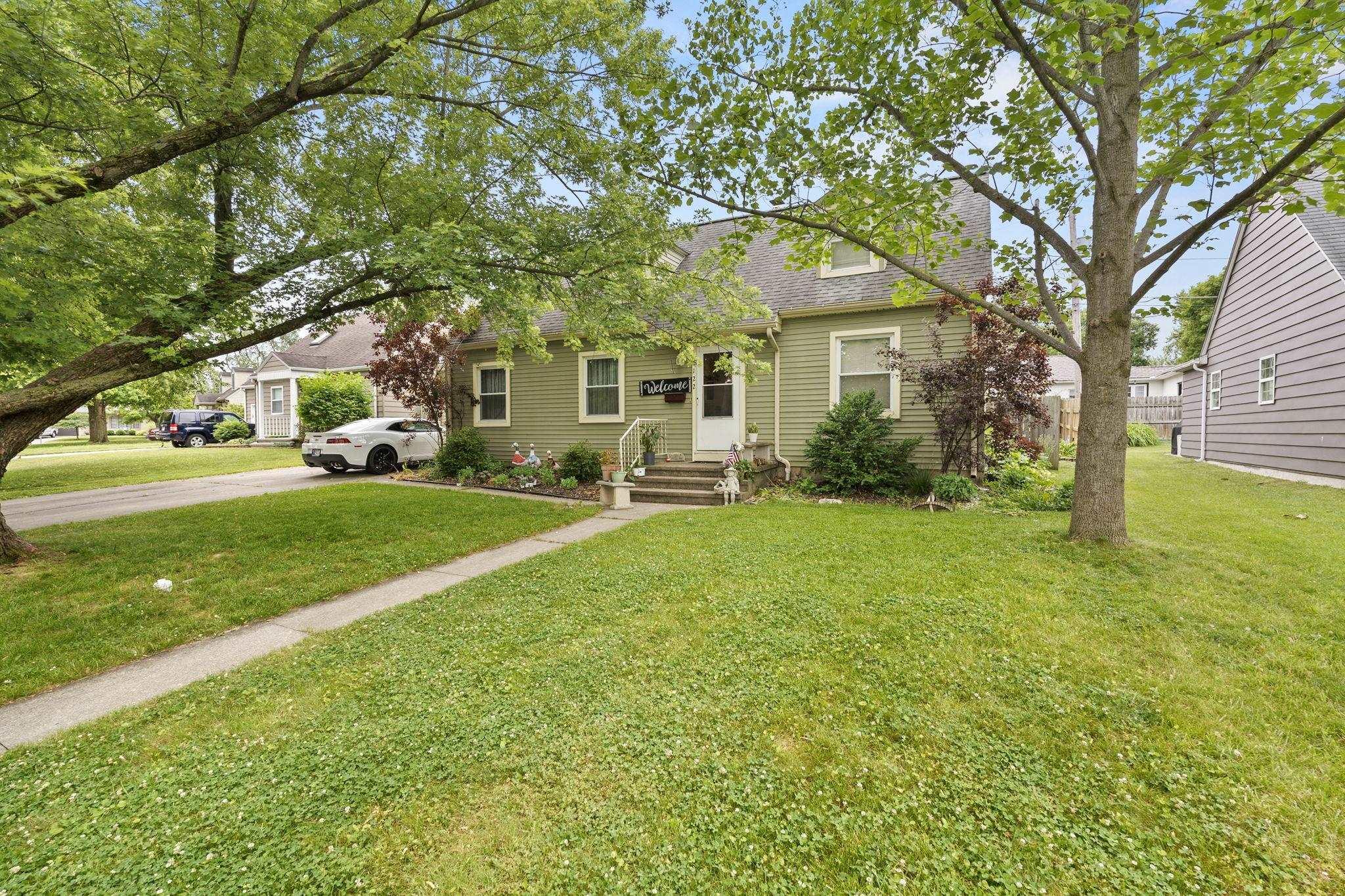 122 Harvester Lane Decatur, IN 46733 - Photo 3 of 27 Gallery Image 3
