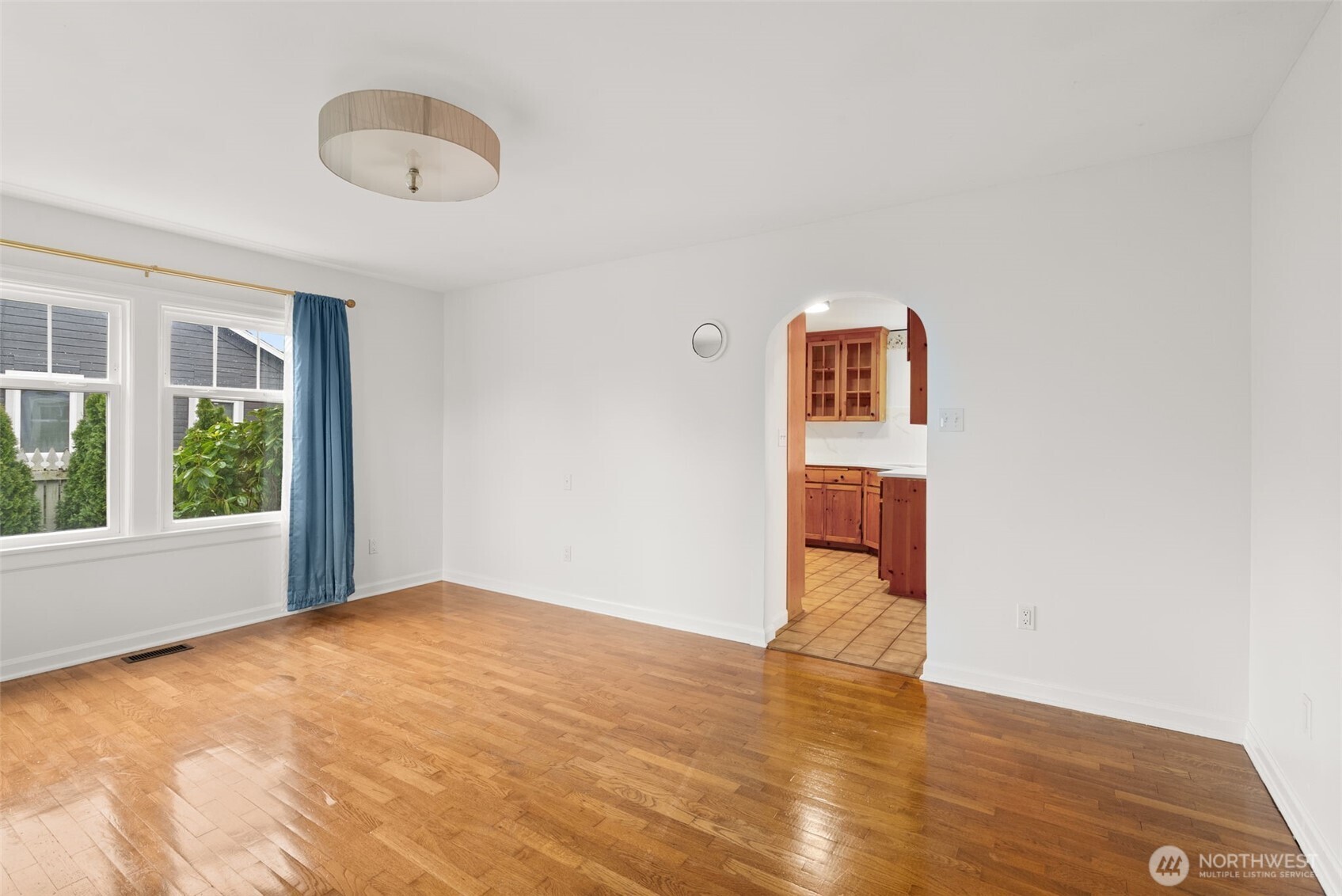 1412 Everett Street Sumner, WA 98390 - Photo 4 of 33