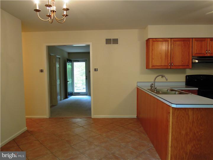 4448 Axe Handle Road Quakertown, PA 18951 - Photo 5 of 13 Gallery Image 5