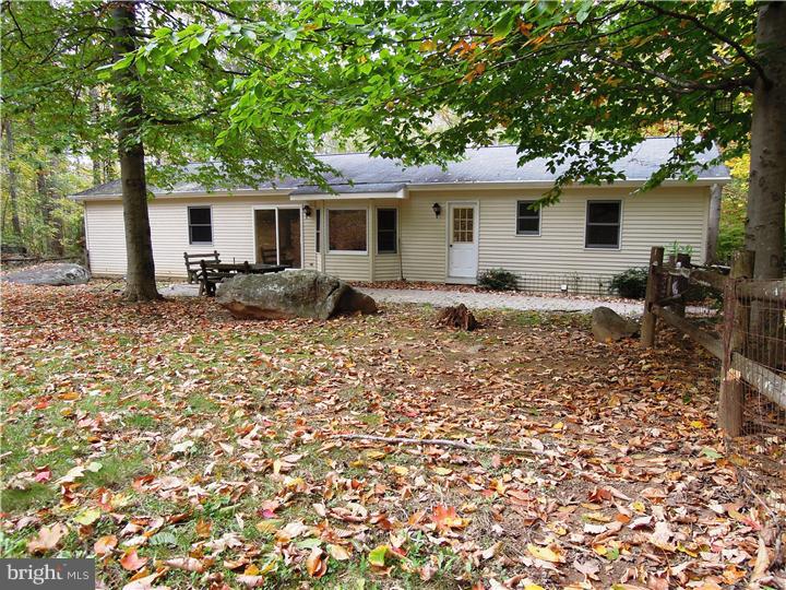 4448 Axe Handle Road Quakertown, PA 18951 - Photo 9 of 13 Gallery Image 9