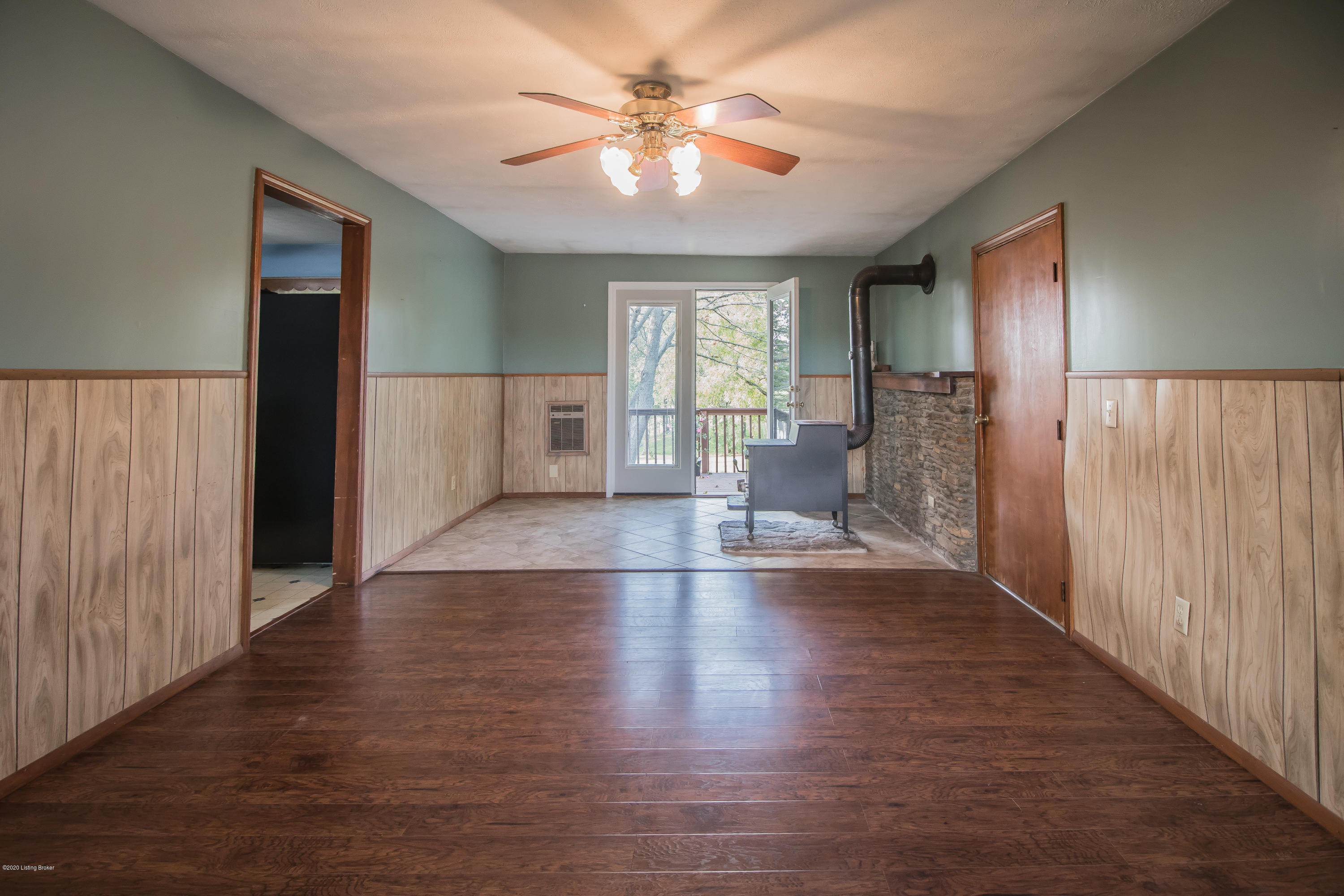 16703 Dry Ridge Road Louisville, KY 40299 - Photo 9 of 25 11
