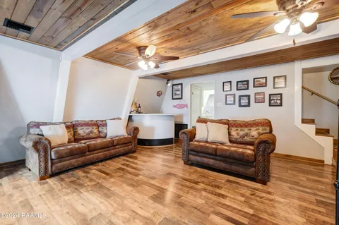 $300,000 | 135 Woodys Lane, Sunset, LA 70584