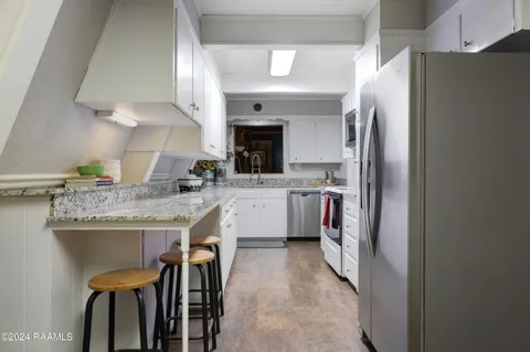 $300,000 | 135 Woodys Lane, Sunset, LA 70584