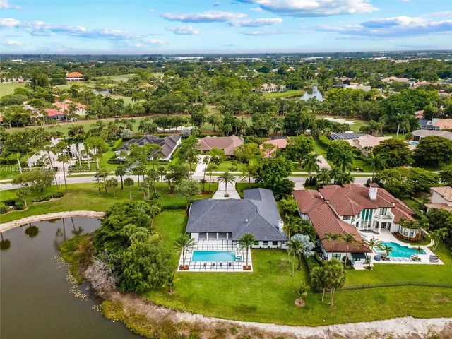 $3,575,000 | 1761 Breakers W Boulevard, West Palm Beach, FL 33411