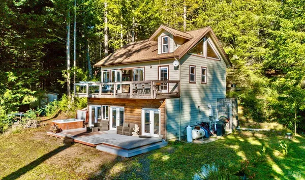 $850,000 | 40401 Little River-Airport Road, Little River, CA 95456