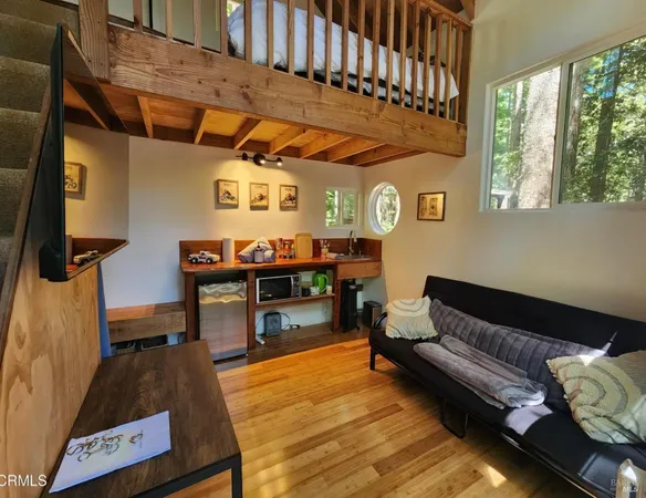 $850,000 | 40401 Little River-Airport Road, Little River, CA 95456