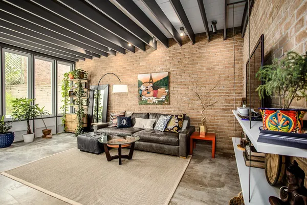 $4,200 | 1942 Indiana Street, Houston, TX 77019