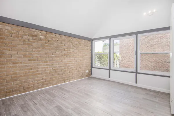$4,200 | 1942 Indiana Street, Houston, TX 77019