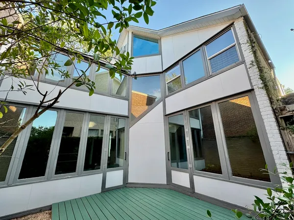 $4,200 | 1942 Indiana Street, Houston, TX 77019
