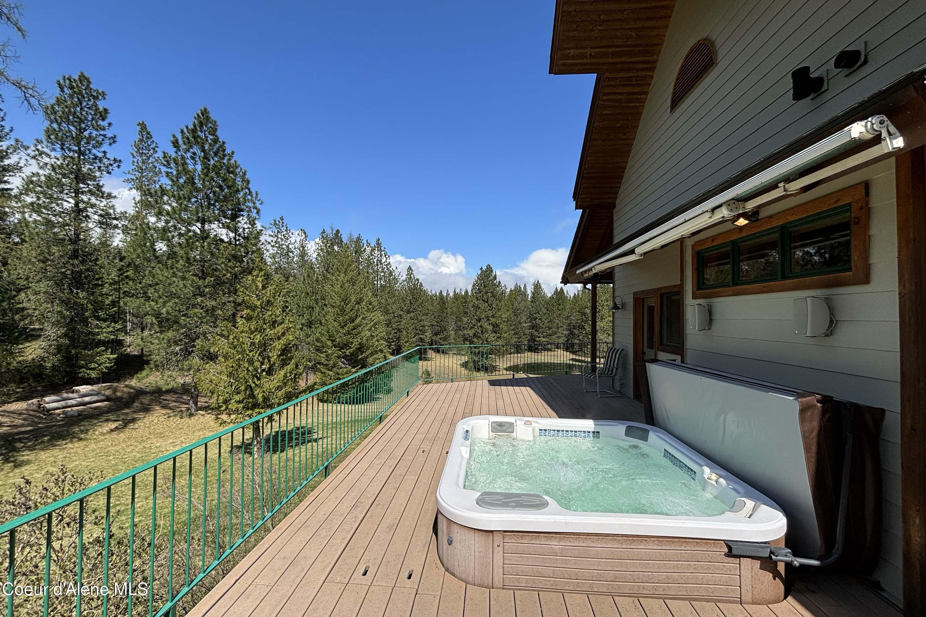 877 Heath Lake Road Sagle, ID 83860 - Photo 22 of 61 Hot Tub Area off of Deck
