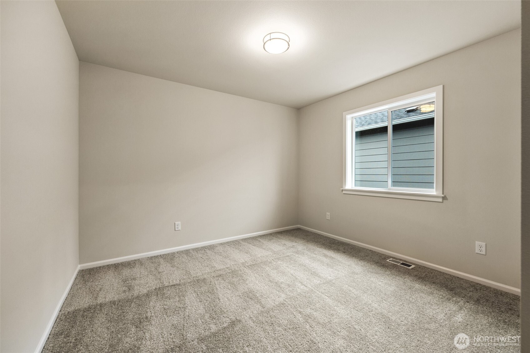 107 Willowbrook Drive Chehalis, WA 98532 - Photo 21 of 30 a view of an empty room with a window