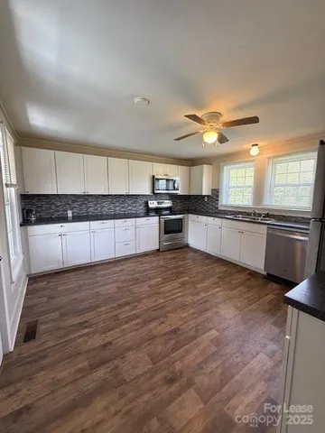 $1,995 | 428 Barkley Lane, Taylorsville, NC 28681