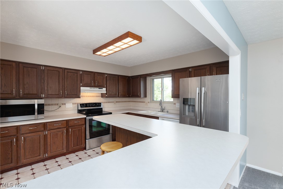 5472 Manning Circle North Ridgeville, OH 44039 - Photo 8 of 35