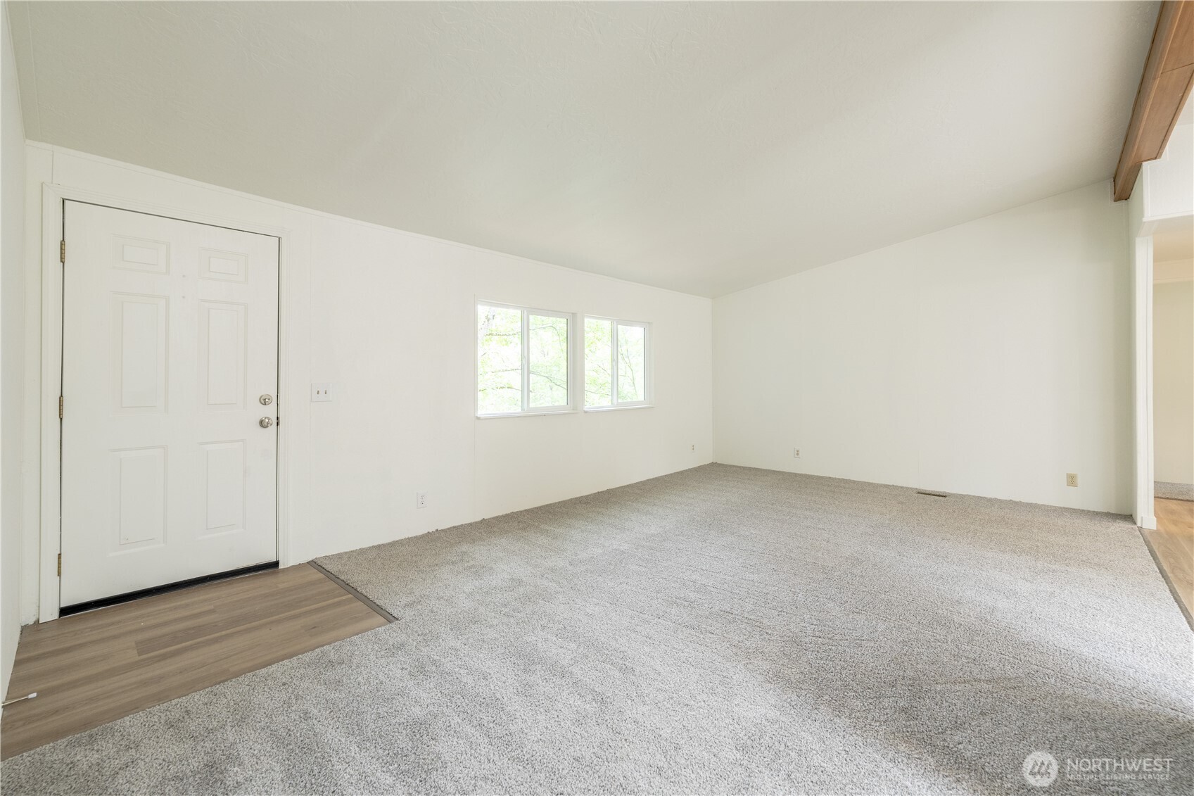 7701 Hardeson Road, Unit 52C Everett, WA 98203 - Photo 20 of 35
