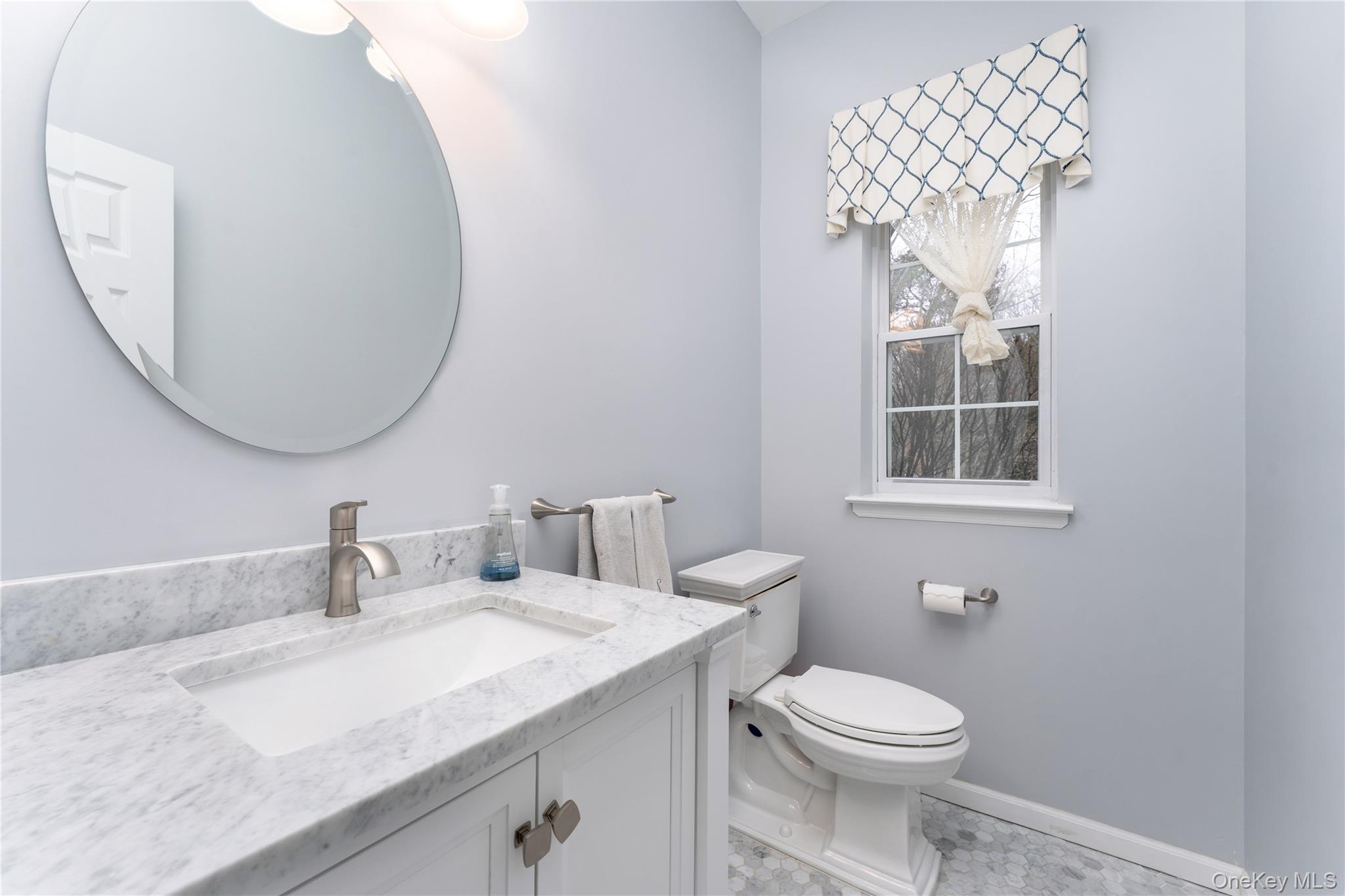 7 Framingham Lane Shoreham, NY 11786 - Photo 18 of 42 Half bath on first floor.